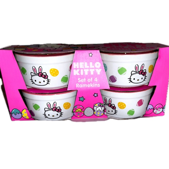 New Hello Kitty Set of 4 Ramekins - Picture 2 of 6